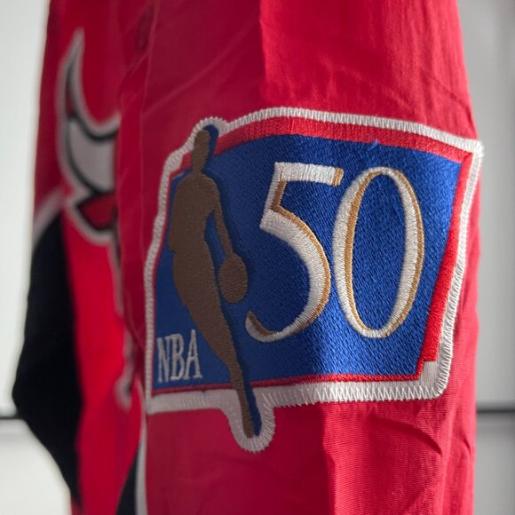 Men's Mitchell & Ness Chicago Bulls Jacket Multiple sizes - Picture 4 of 5